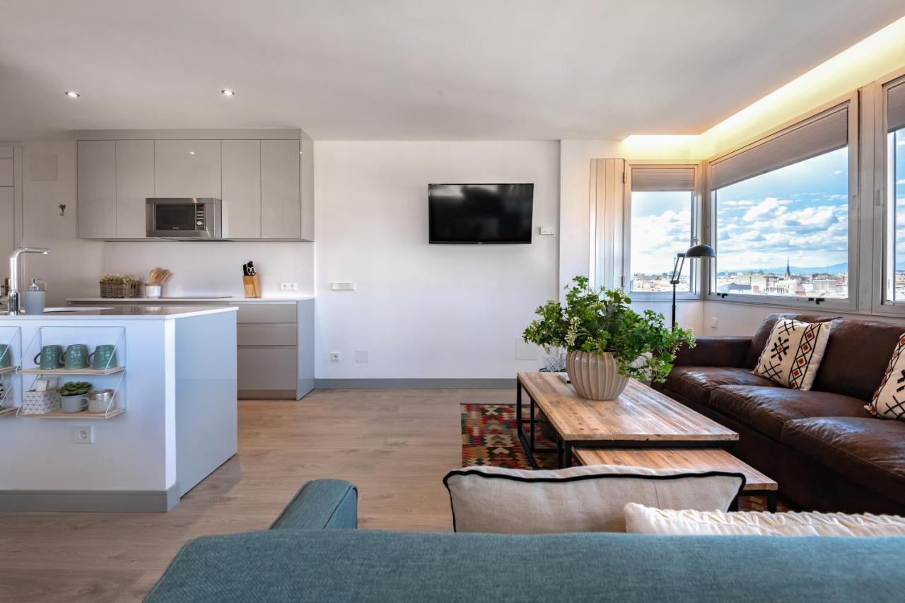 2 Bedrooms 1 Bathroom Furnished - Justicia - Incredible Views - Mintystay Мадрид Екстериор снимка
