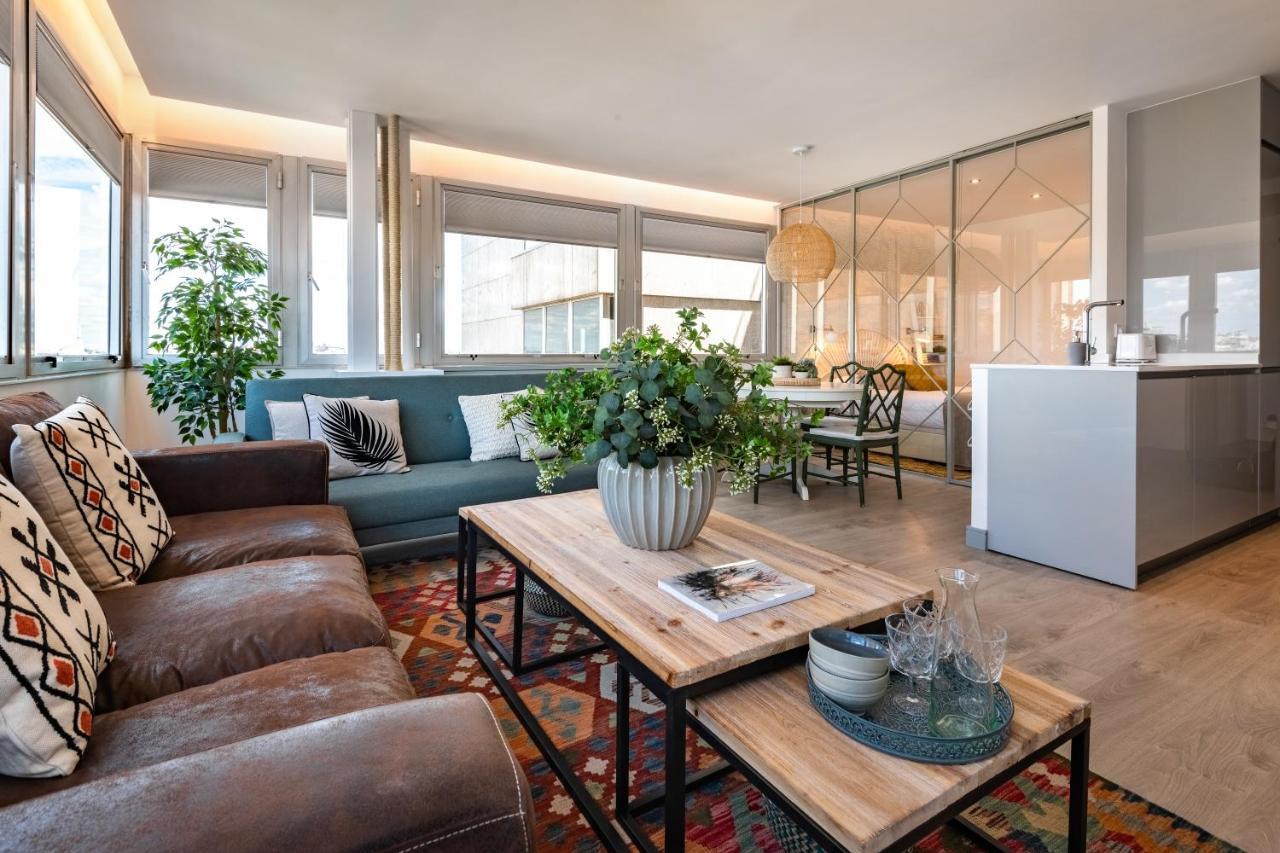 2 Bedrooms 1 Bathroom Furnished - Justicia - Incredible Views - Mintystay Мадрид Екстериор снимка